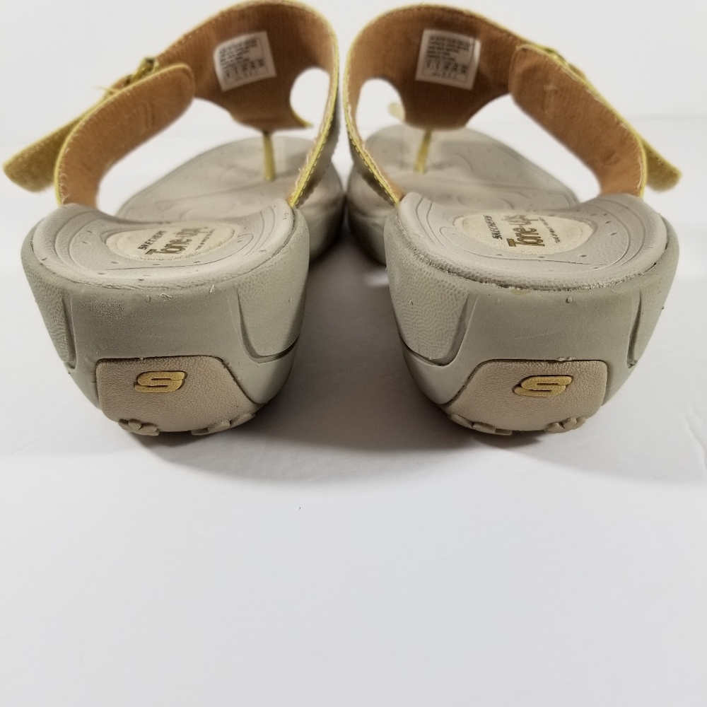 Skechers Tone Ups Sandals Women's Size 9 Thong Bright Gold Wedge Heel - Picture 4 of 9